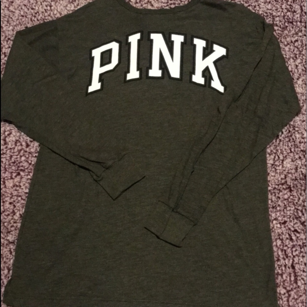 VS PINK TEE